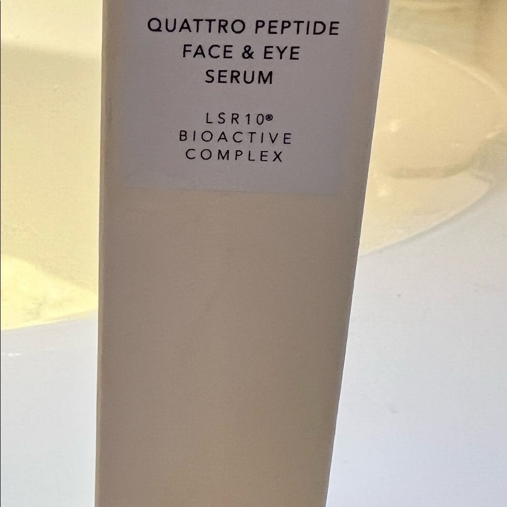 Stella & Dot Ever brand Youthful Quattro Peptide Face & Eye Serum. New in box.